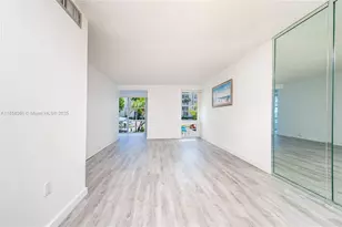 17570 Atlantic Blvd, Sunny Isles Beach, FL 33160 - Photo 6