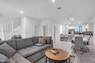 4450 NW 83rd Pkwy, Doral, FL 33166 - Photo 8