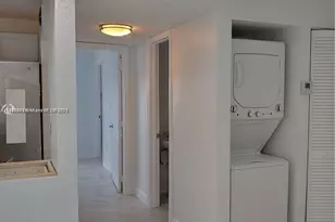 6424 Collins Ave, Miami Beach, FL 33141 - Photo 18