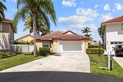 4678 NW 103rd Ct, Doral, FL 33178 - Photo 1