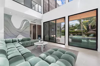 1960 NE 197th Ter, Miami, FL 33179 - Photo 44