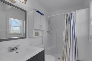 813 Hawksbill Ln, Sugarloaf, FL 33042 - Photo 10