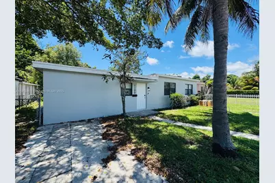 1100 NE 151st Ter, North Miami Beach, FL 33162 - Photo 2