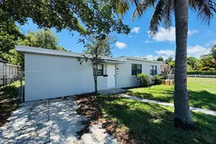 1100 NE 151st Terrace, North Miami Beach, FL 33162 - Photo 2