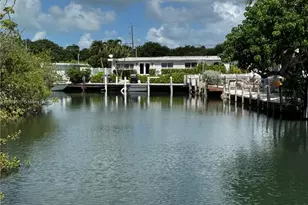 1301 Grouper Dr, Marathon, FL 33050 - Photo 4