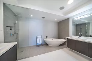300 Sunny Isles Blvd, Sunny Isles Beach, FL 33160 - Photo 26