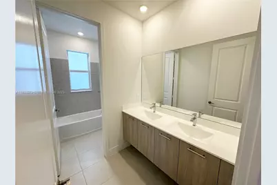 12336 SW 43rd Ct, Davie, FL 33330 - Photo 24