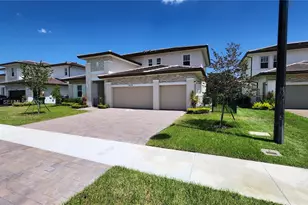 12239 SW 43rd St, Davie, FL 33330 - Photo 2