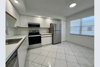 1151 SW 128th Ter #304D, Pembroke Pines, FL 33027 - Photo 1