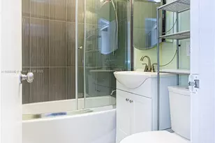 921 N 31st Ct, Hollywood, FL 33021 - Photo 20