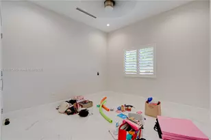 2521 SW 105th Ave, Miami, FL 33165 - Photo 74