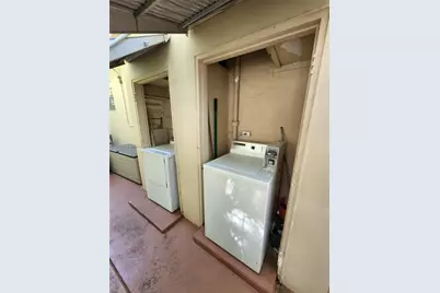 7710 Carlyle Ave, Miami Beach, FL 33141 - Photo 20