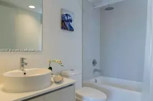2600 E Hallandale Beach Blvd, Hallandale Beach, FL 33009 - Photo 12