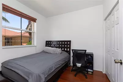 1068 SW 143rd Ave #2510, Pembroke Pines, FL 33027 - Photo 32