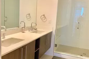 7751 NW 107th Ave, Doral, FL 33178 - Photo 12