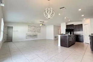 39889 Harmon Grove Ct, Zephyrhills, FL 33540 - Photo 6