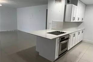 9350 SW 77th Ave, Miami, FL 33156 - Photo 8