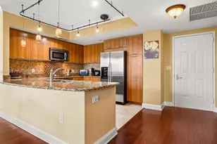 510 NW 84th Ave, Plantation, FL 33324 - Photo 8