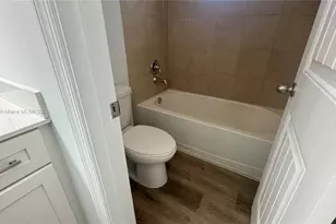 1121 Vermilion Dr, West Palm Beach, FL 33461 - Photo 16