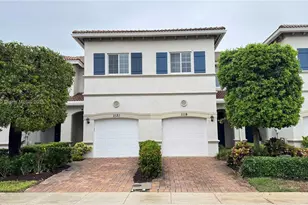 1121 Vermilion Dr, West Palm Beach, FL 33461 - Photo 1