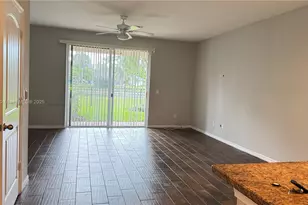 1121 Vermilion Dr, West Palm Beach, FL 33461 - Photo 6