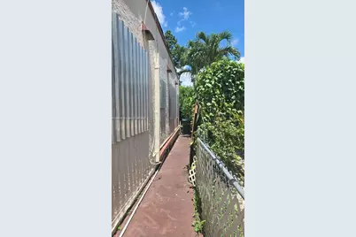 1853 NW 47th St, Miami, FL 33142 - Photo 4