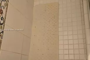 1853 NW 47th St, Miami, FL 33142 - Photo 14