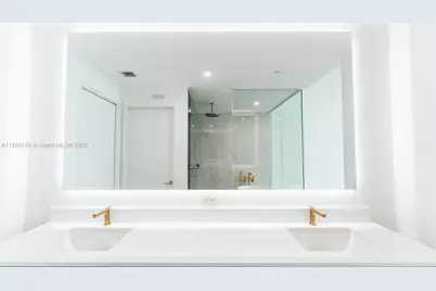 700 NE 24th St #2905, Miami, FL 33137 - Photo 30