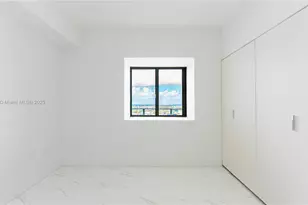 700 NE 24th St, Miami, FL 33137 - Photo 16