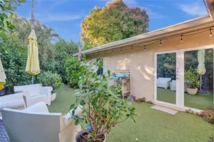 620 NE 28th St, Wilton Manors, FL 33334 - Photo 16