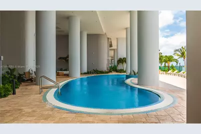 700 NE 24th St #4101, Miami, FL 33137 - Photo 2