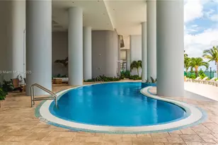 700 NE 24th St, Miami, FL 33137 - Photo 2