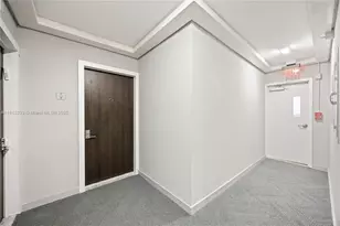 20379 W Country Club Dr, Aventura, FL 33180 - Photo 38