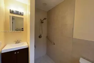 4831 NW 12th St, Lauderhill, FL 33313 - Photo 10