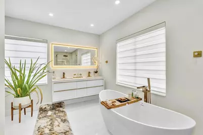 1402 Fletcher St, Hollywood, FL 33020 - Photo 1