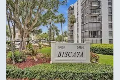 20500 W Country Club Dr #308, Aventura, FL 33180 - Photo 4