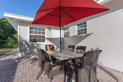300 187th St, Sunny Isles Beach, FL 33160 - Photo 30