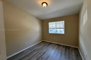 1261 SE 31st Ct, Homestead, FL 33035 - Photo 14