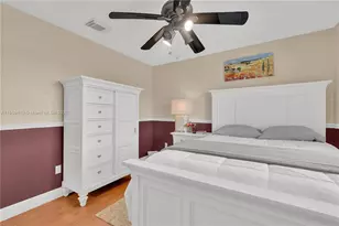 322 SW 184th Way, Pembroke Pines, FL 33029 - Photo 38