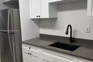 5055 NW 7th St, Miami, FL 33126 - Photo 1