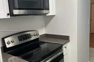 5055 NW 7th St, Miami, FL 33126 - Photo 2