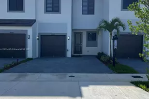 34515 SW 191st Ct, Miami, FL 33034 - Photo 2