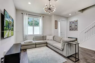 4046 Long Leaf Ln, Hollywood, FL 33021 - Photo 10