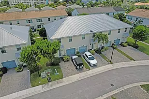 4046 Long Leaf Ln, Hollywood, FL 33021 - Photo 2