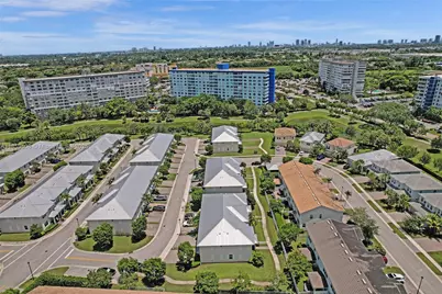 4046 Long Leaf Ln, Hollywood, FL 33021 - Photo 6