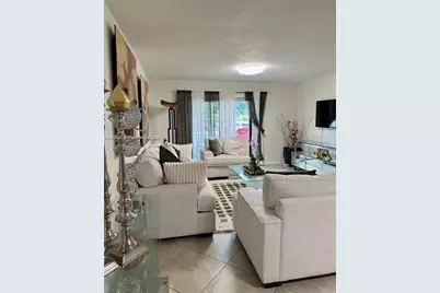 17901 NW 68th Ave #R101, Hialeah, FL 33015 - Photo 2