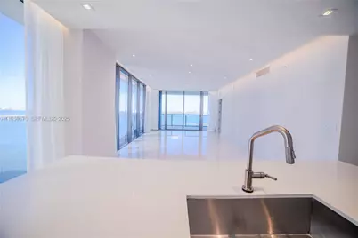 700 NE 24th Street #2501, Miami, FL 33137 - Photo 6