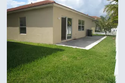 2217 NE 41st Ave #-, Homestead, FL 33033 - Photo 2