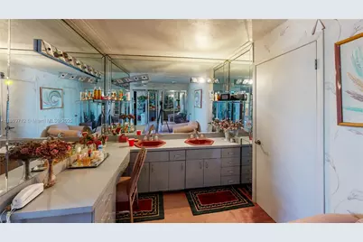 2420 NW 132nd St, Miami, FL 33167 - Photo 54