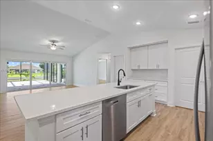 1012 NW 9th St, Cape Coral, FL 33993 - Photo 8